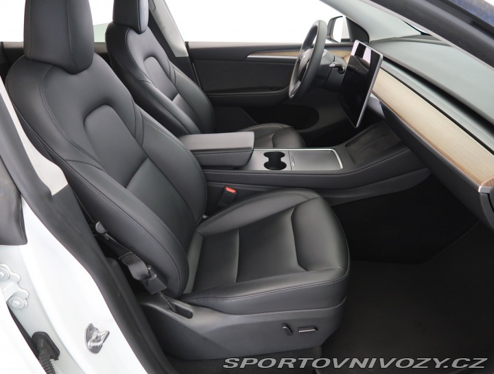 Tesla Model Y Long Range AWD 79kWh 2023
