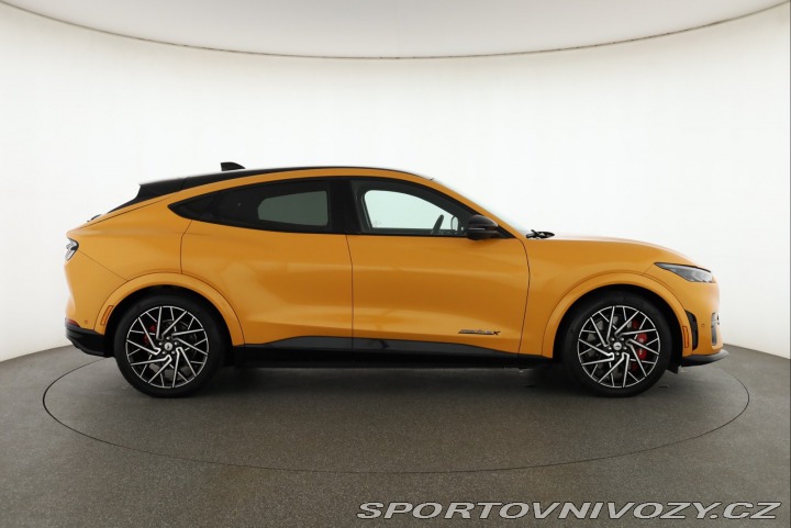 Ford Mustang Mach-E GT 2022
