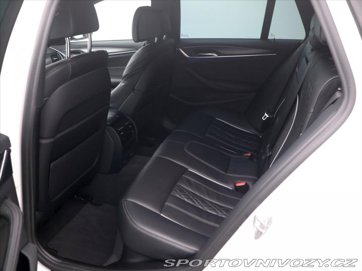 BMW 5 3.0 540d 250kW xDrive CZ 2021
