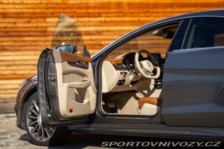 Mercedes-Benz CLS Kupé  400 4MATIC A/T AMG- 2015