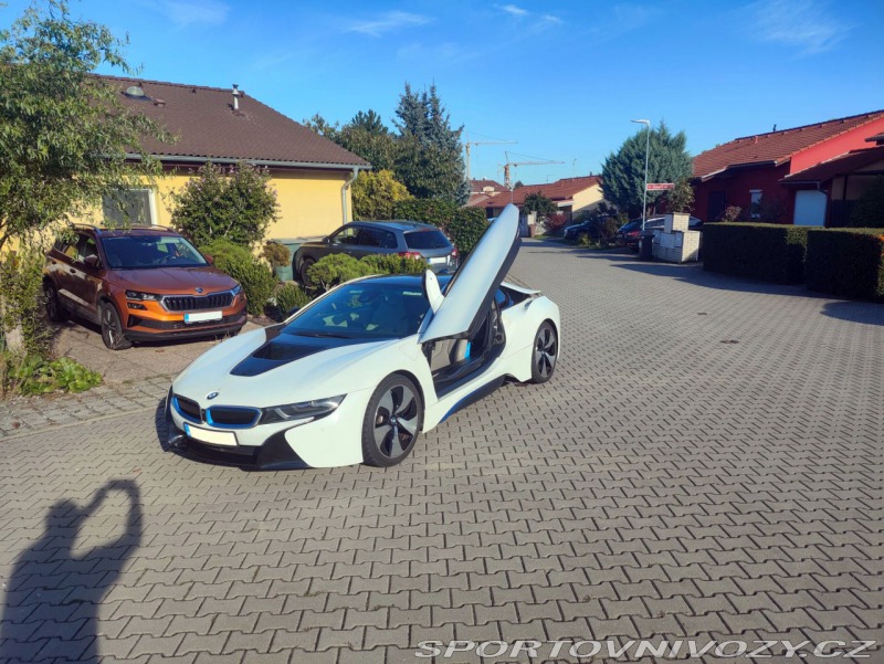 BMW i8 coupé 4x4 PlugIn hybrid