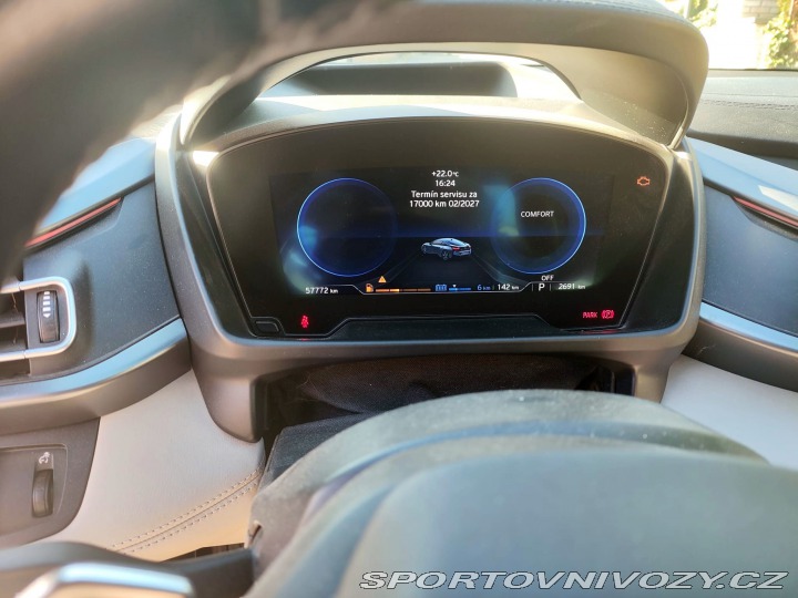 BMW i8 coupé 4x4 PlugIn hybrid 2015