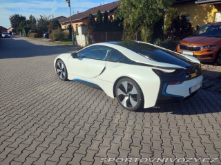 BMW i8 coupé 4x4 PlugIn hybrid 2015