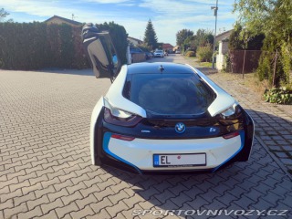 BMW i8 coupé 4x4 PlugIn hybrid 2015