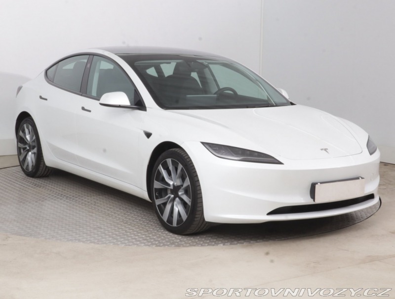 Tesla Model 3 Standard Range LFP