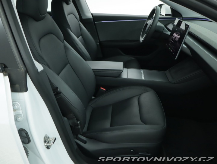 Tesla Model 3 Standard Range LFP 2023