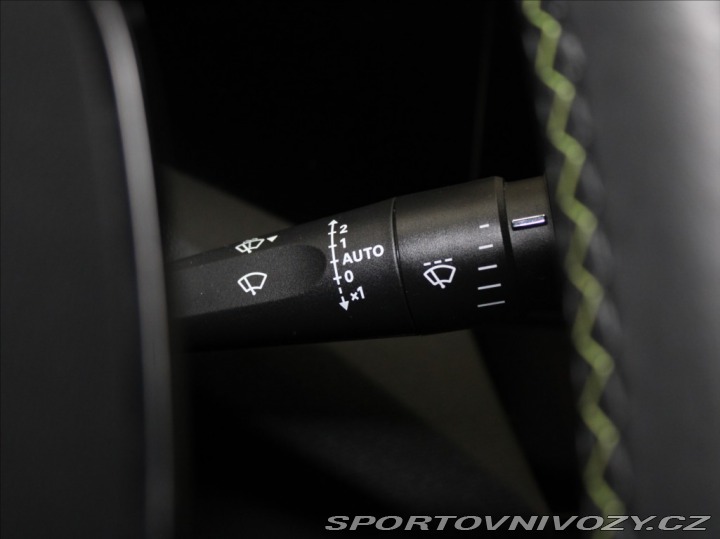 Peugeot 308 1,2 PT 96kW AT GT 29tkm. 2024