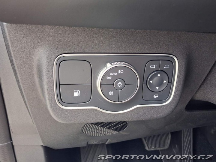 Ostatní značky Ostatní modely Omoda 9 Premium 1.5TGDI PHEV AWD 2026