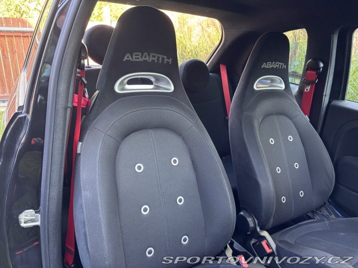 Abarth 595 2019