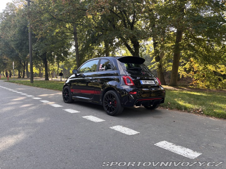 Abarth 595 2019