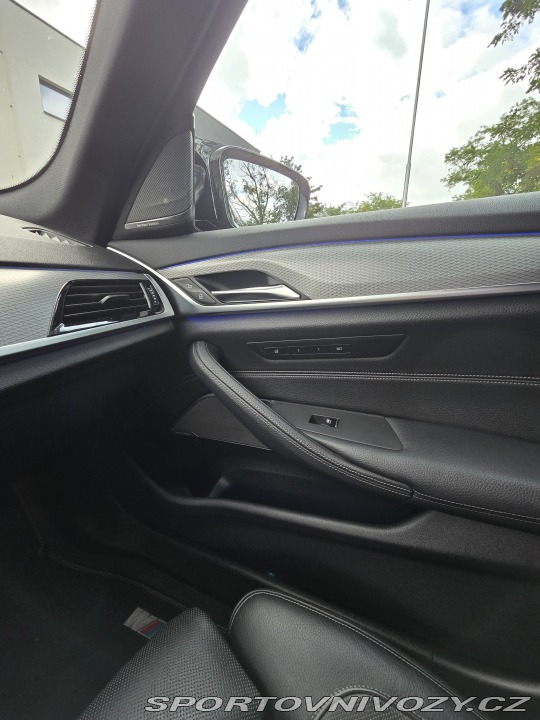 BMW 5 G31 540i 2018