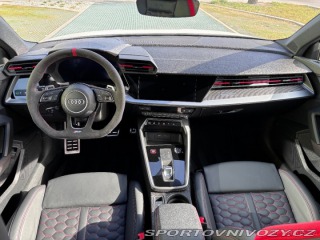Audi RS3 2,5 TFSI 294kW quattro 1800