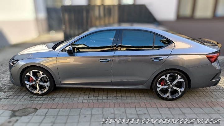 Škoda Octavia RS 2025