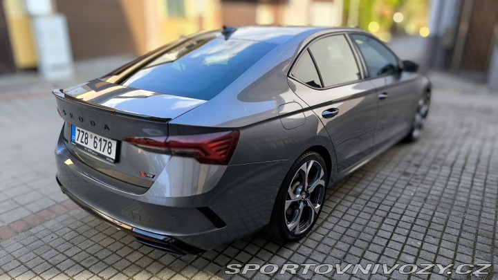 Škoda Octavia RS 2025