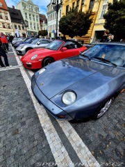 Porsche 928 928S 1983