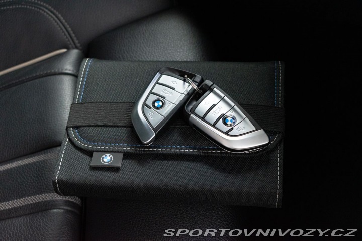 BMW 5 530d xD TAŽNÉ*N.TOPENÍ*ČR 2023
