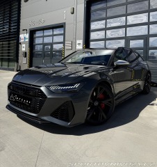 Audi RS6 Avant quattro 4.0 V8