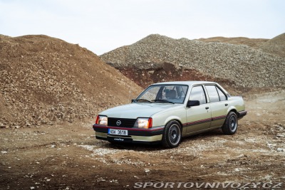 Opel  Ascona C - Sleeper