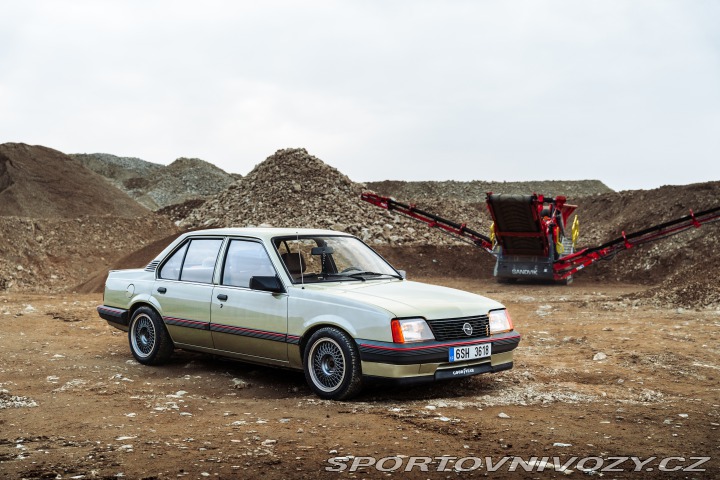 Opel Ostatní modely Ascona C - Sleeper 1986