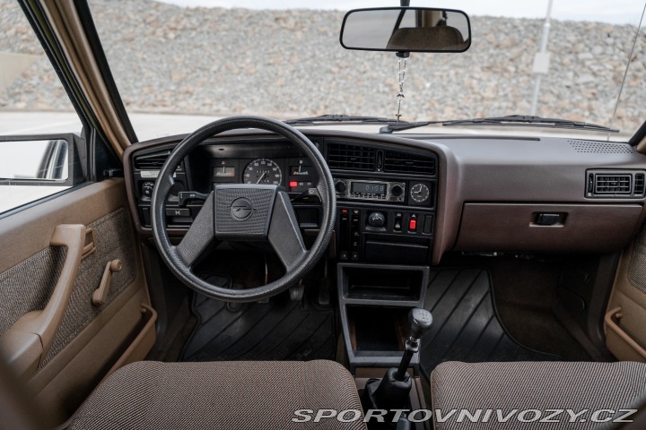 Opel Ostatní modely Ascona C - Sleeper 1986