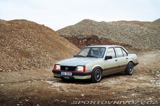 Opel Ostatní modely Ascona C - Sleeper 1986