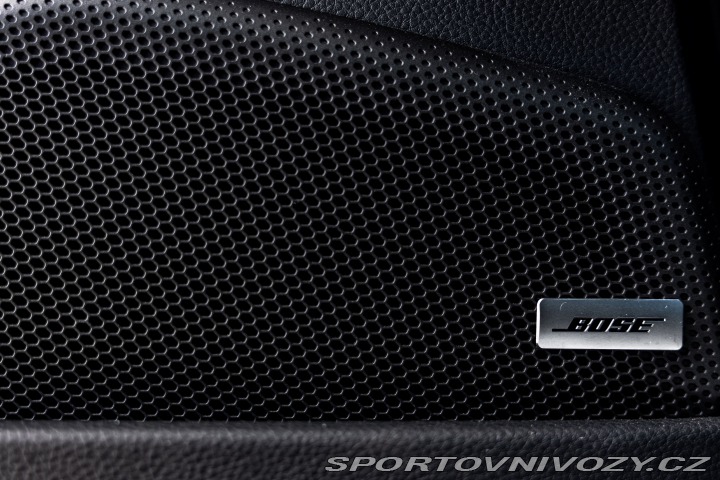 Porsche Panamera 4 2024