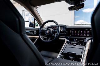 Porsche Panamera 4 2024