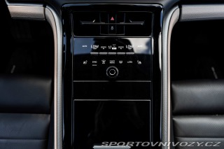 Porsche Panamera 4 2024