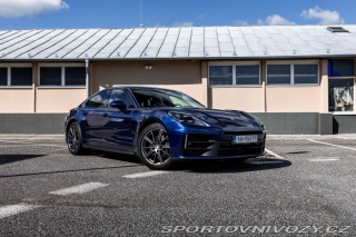 Porsche Panamera 4 2024