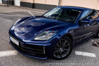 Porsche Panamera 4 2024