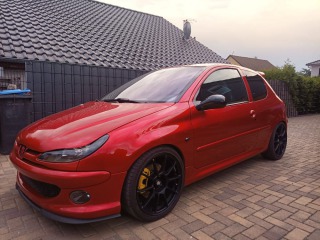 Peugeot 206 RC