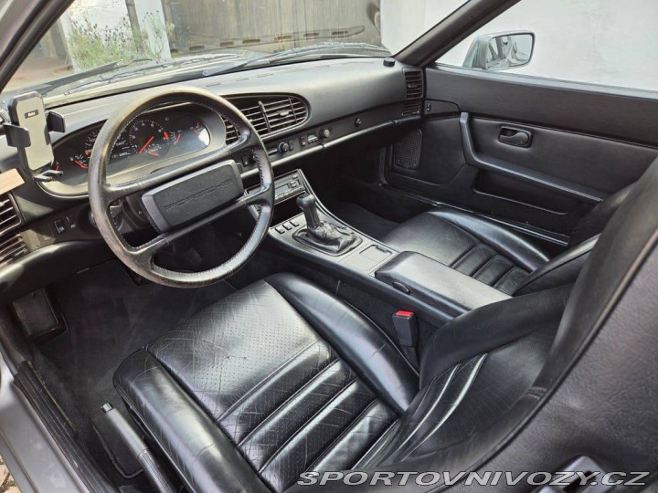 Porsche 944  1986