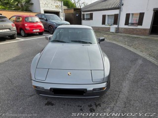 Porsche 944 1986
