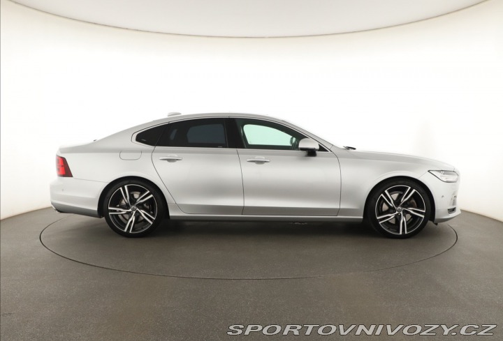 Volvo S90 Sport D5 AWD 2018