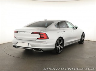 Volvo S90 Sport D5 AWD 2018