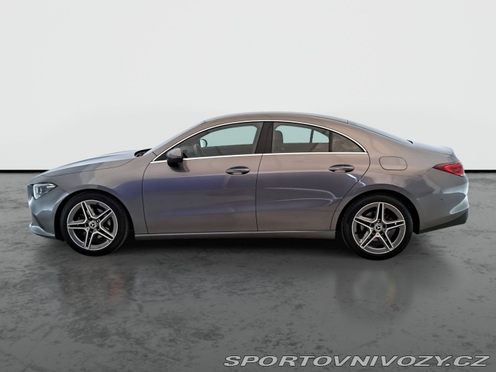 Mercedes-Benz CLA 200 2022