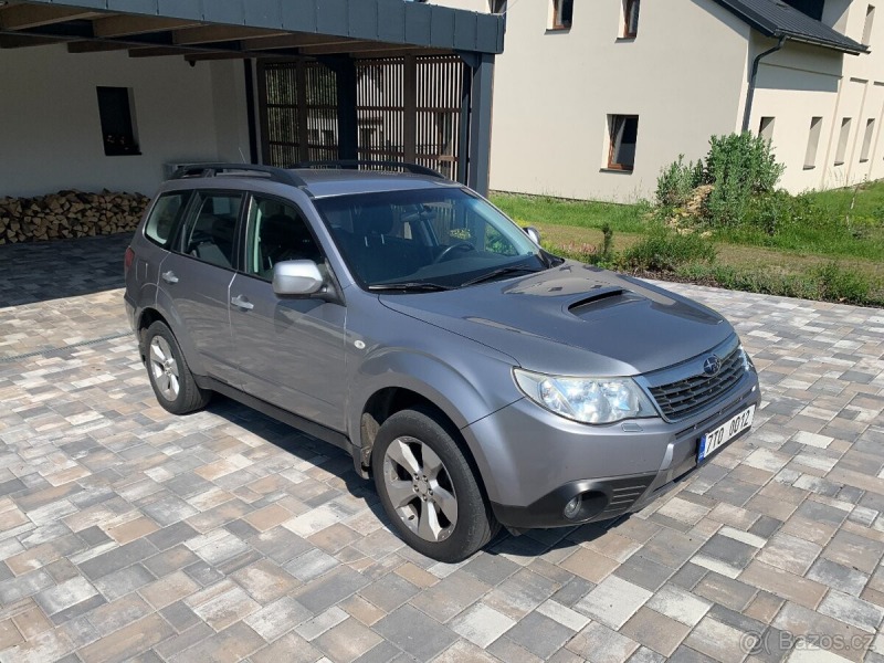 Subaru Ostatní modely Forester 2,0 TD XS
