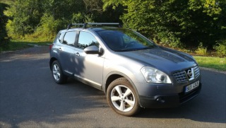 Nissan  Qashqai 2,0   i 104 kW automat s