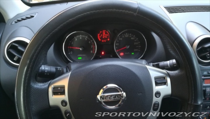 Nissan Ostatní modely Qashqai 2,0 i 104 kW automat s 1800