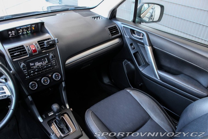 Subaru Ostatní modely Forester  2.0i XT 4x4 CVT, 177kW ( 2014