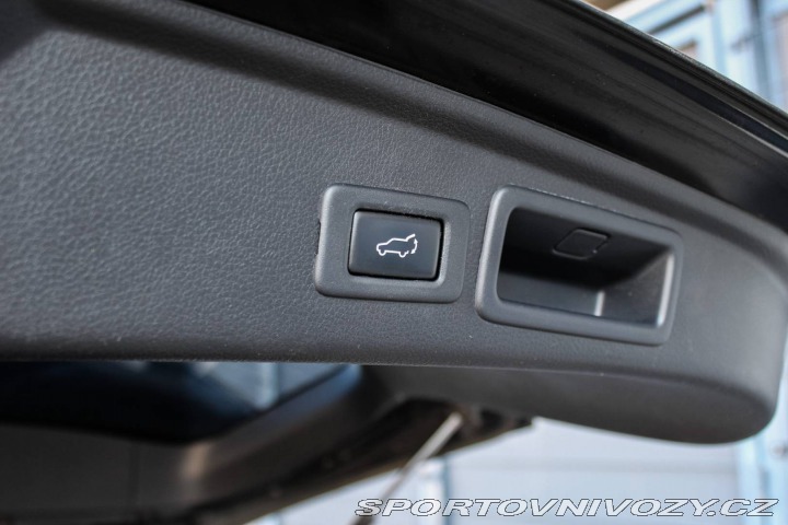 Subaru Ostatní modely Forester  2.0i XT 4x4 CVT, 177kW ( 2014