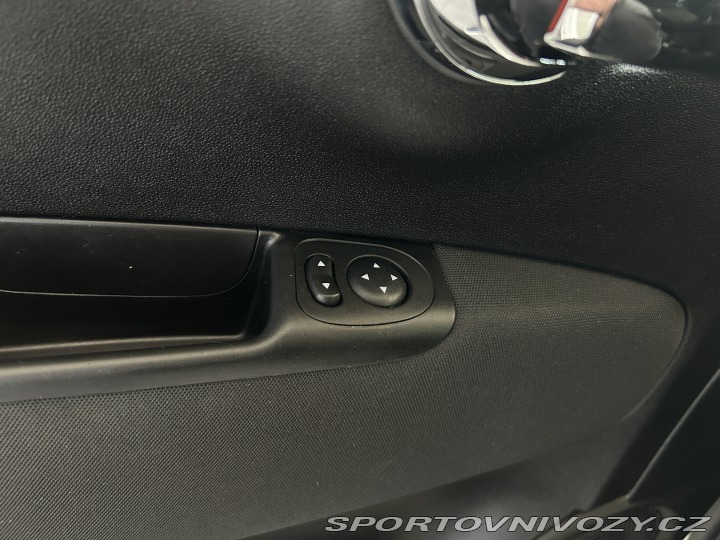 Abarth 500 595/CABRIO/AKRAPOVIČ 2013