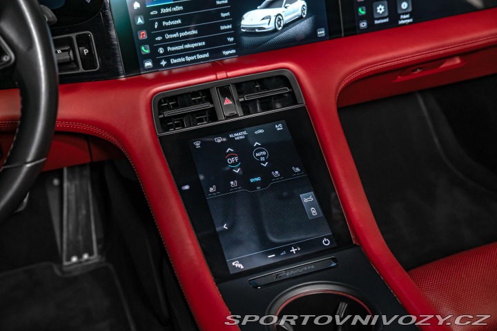 Porsche Taycan Turbo S PCCB/PDCC/PDLS+/P 2021