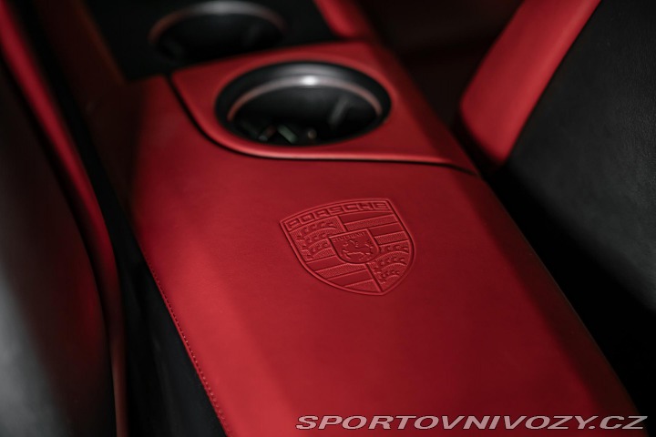 Porsche Taycan Turbo S PCCB/PDCC/PDLS+/P 2021