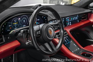 Porsche Taycan Turbo S PCCB/PDCC/PDLS+/P 2021