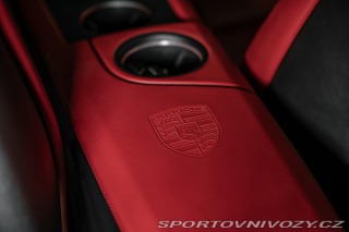 Porsche Taycan Turbo S PCCB/PDCC/PDLS+/P 2021