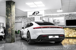 Porsche Taycan Turbo S PCCB/PDCC/PDLS+/P 2021
