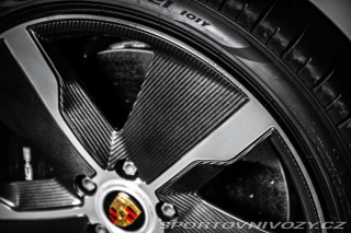 Porsche Taycan Turbo S PCCB/PDCC/PDLS+/P 2021