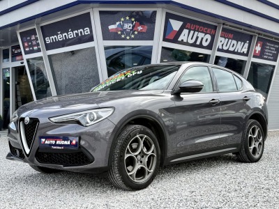Alfa Romeo Stelvio 2,0T Q4 280PS 4x4 Automat