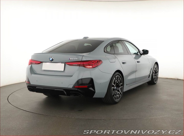 BMW 4 M440i xDrive 2025